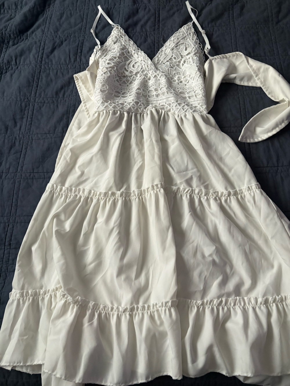 Women’s White Lace-Trim sundress size small